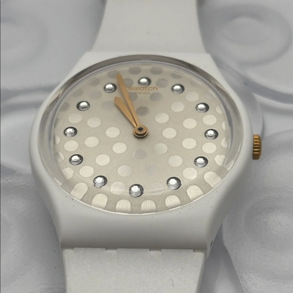 Swatch Watch - SO31W109 - SPARKLE SHINE